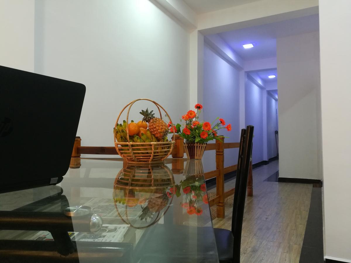 The Peak Residence Nallathanniya Extérieur photo